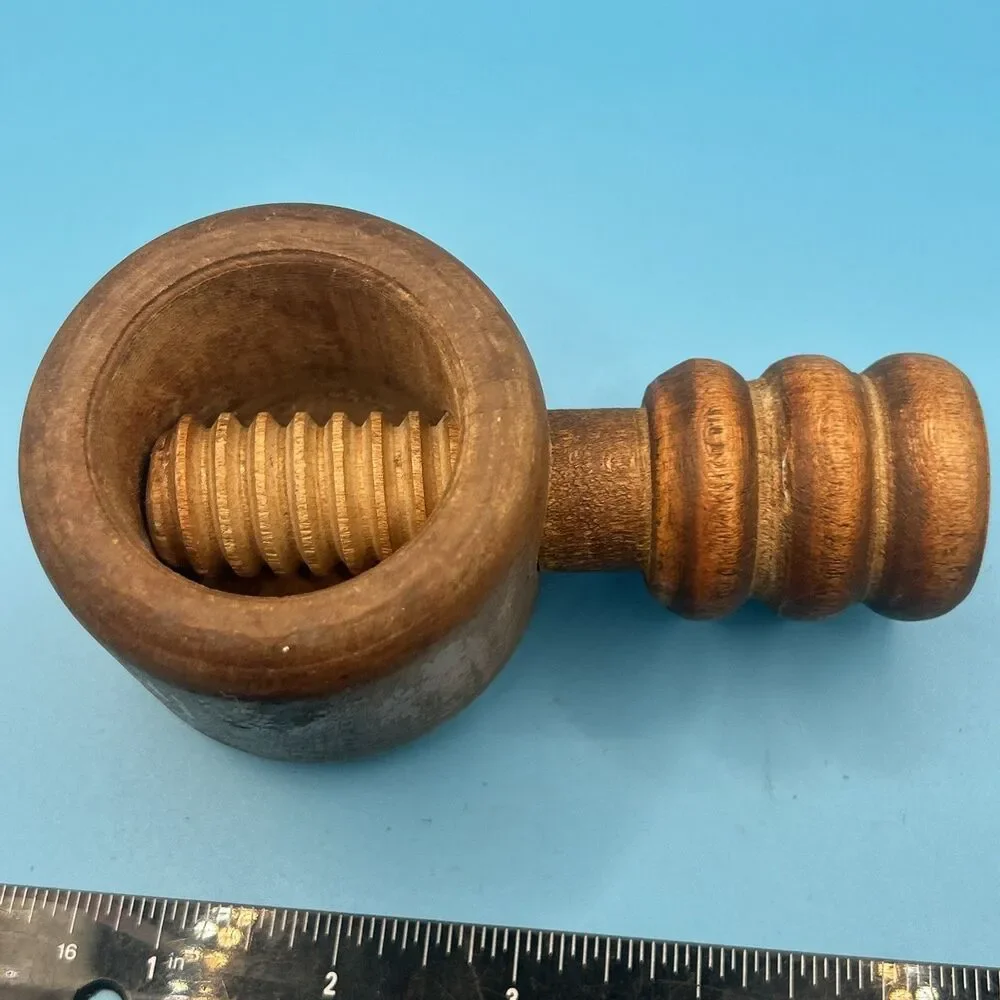 Wooden Vintage Nutcracker Screw Bowl Works Great 🇺🇸 USA
